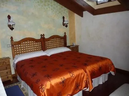 Rural Sucuevas Hotel Mestas De Con